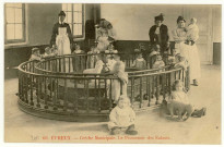 Evreux-Ville. Crèche Municipale, Le Promenoir des Enfants.