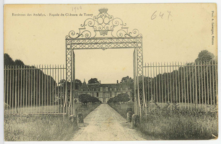 Tosny. Environs des Andelys. - Façade du Château de Tosny.