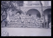 Enfants de l'orphelinat Saint-Joseph de Beyrouth (Liban).