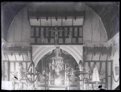 Église d'Authou (Eure), autels.