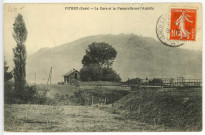 Pîtres. La Gare et la Passerelle sur l'Andelle.