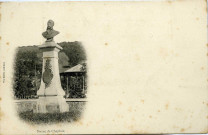 Andelys (Les). Statue de Chaplain.