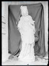 Statue de la Vierge à l'enfant de Lisors (Eure), sans tête.