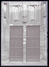 Portail de l'église de Saint-Gervais près de Magny-en-Vexin (Val-d'Oise).