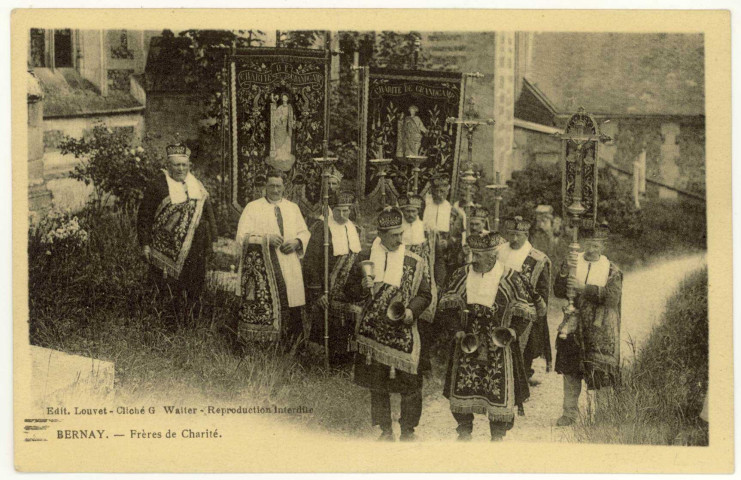 Bernay. Frères de Charité.