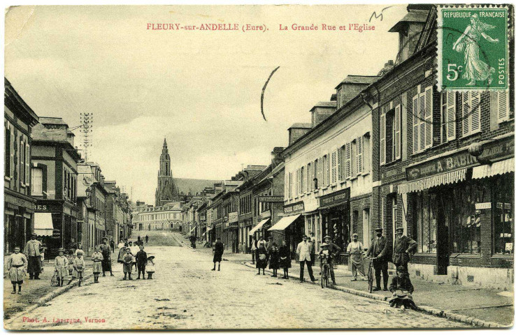 Fleury-sur-Andelle. La Grande Rue et l'Eglise.