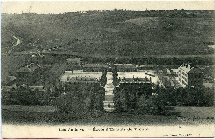 Andelys (Les). Ecole d'Enfants de Troupe.