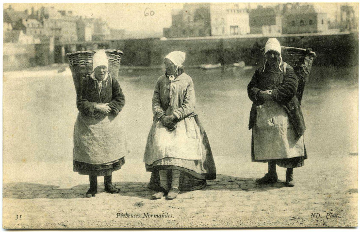 Divers. Pêcheuses Normandes.