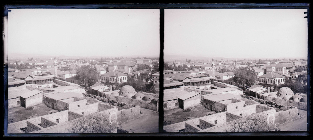 Vue générale de la ville de Tarse (Turquie) (notice PA).
