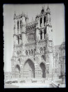 Façade de la cathédrale d'Amiens (Somme).