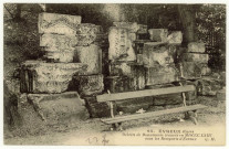 Evreux-Ville. Débris de Monuments trouvés en MDCCCXXXV sous les Remparts d'Evreux.