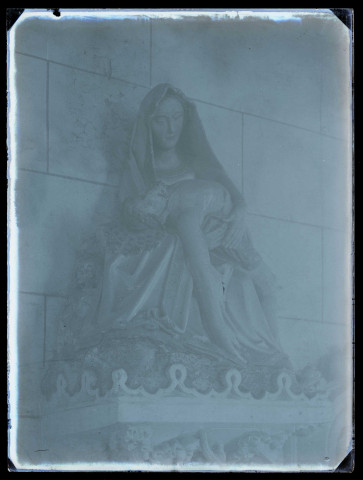 Église des Jonquerets-de-Livet (Eure), pietà.