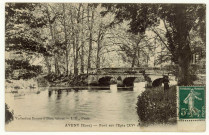 Dampsmesnil. Aveny Pont sur l'Epte (XVe siècle).