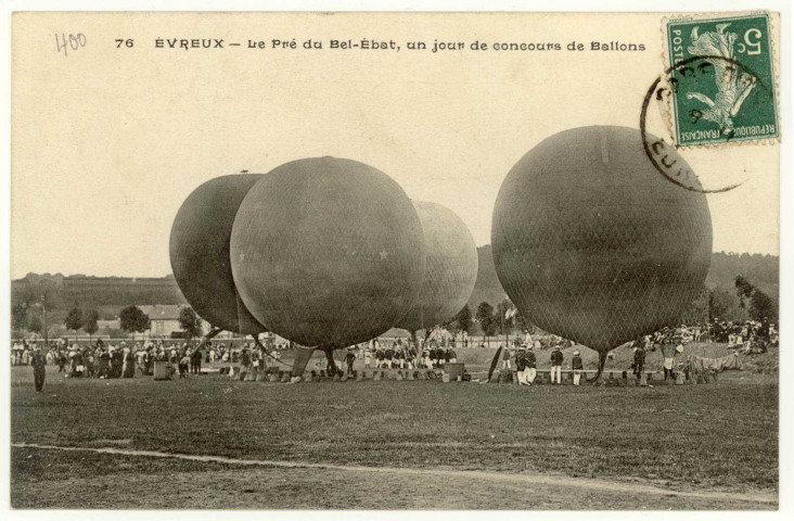 Evreux-Ville. Le Pré du Bel Ebat, un jour de concours de Ballons.