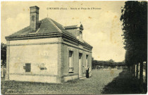 Hosmes (L'). Mairie et Place de l'Hosmes.