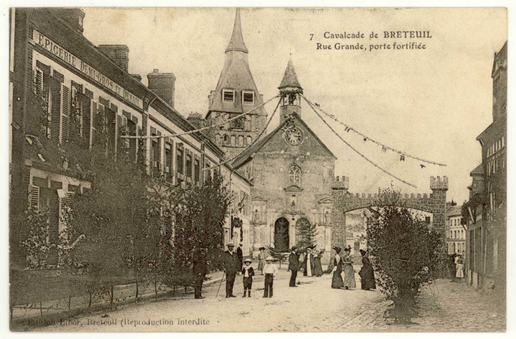 Breteuil-sur-Iton. 7-Rue Grande, porte fortifiée.