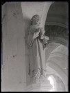 Église d'Écos (Eure), statue de Saint-Étienne.