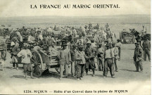 M'ÇOUN - Halte d'un convoi dans la plaine de M'ÇOUN
