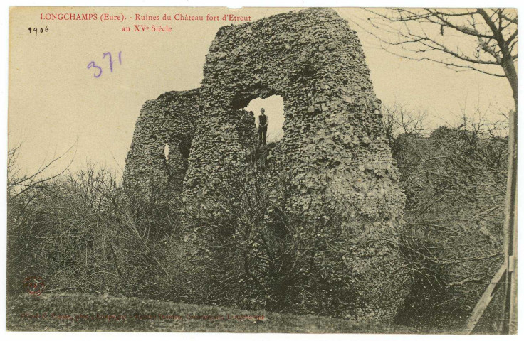Longchamps. Ruines du Château fort d'Etreut au XVe siècle.