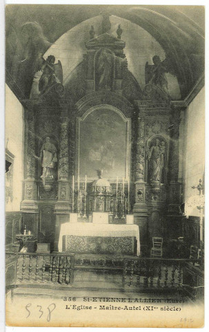 Saint-Etienne-l'Allier. L'Eglise - Maître-Autel (XIe siècle).