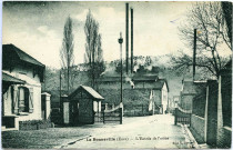 Bonneville-sur-Iton (la). L'Entrée de la Bonneville.