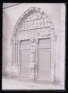 Portail de l'abbatiale de Mouzon (Ardennes).