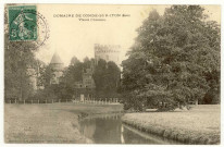 Condé-sur-Iton. Domaine de Condé-sur-Iton- Vieux Château.