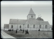 Vue générale de l'église de Notre-Dame-de-l'Isle (Eure).