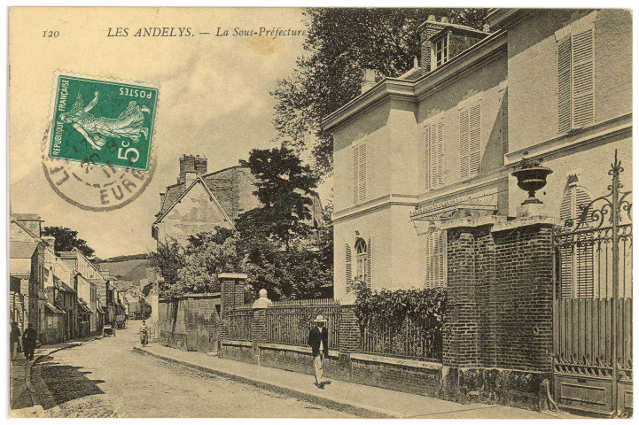 Andelys (Les). La Sous-Préfecture.