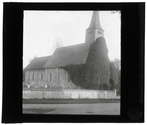 Église de Bailleul-la-Vallée (Eure), façade nord.