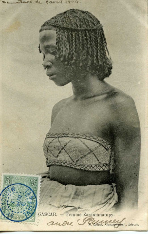 MADAGASCAR. - Femme Zaramanampy