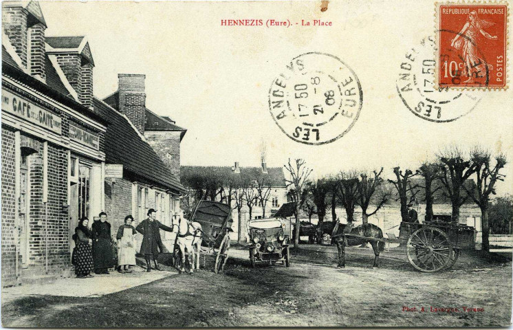 Hennezis. La Place.