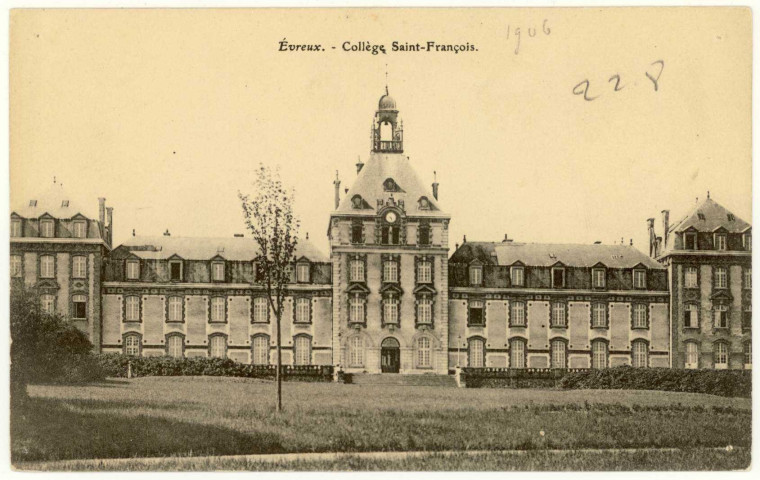Evreux-Ville. Coll. Ège Saint-François.