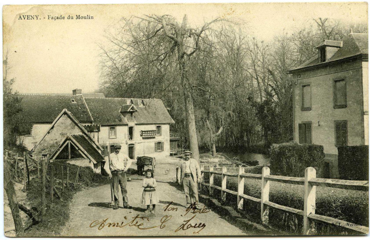 Dampsmesnil. Aveny. - Façade du Moulin.