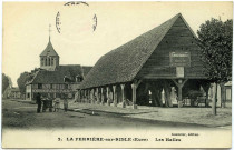 Ferrière-sur-Risle (La). Les Halles.