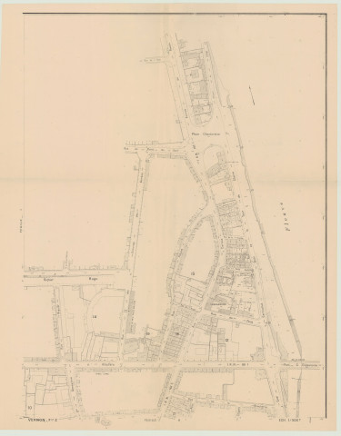 Vernon _ MRU _ Fond de plan topographique dressé en 1941, complété en 1944 pour les îlots 18 à 25, en 4 feuilles.