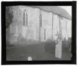Église de Bailleul-la-Vallée (Eure), extérieur de la nef.