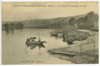 Saint-Pierre-du-Vauvray. La Seine au passage du Bac.