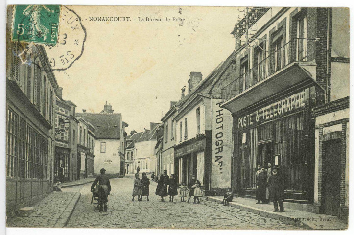 Nonancourt. Le Bureau de Poste.