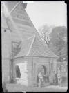 Entrée de l'église de Nogent-le-Sec (Eure).