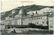 Andelys (Les). L'Hôpital.
