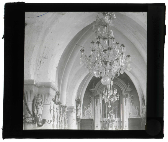 Église de Bailleul-la-Vallée (Eure), intérieur, chœur.