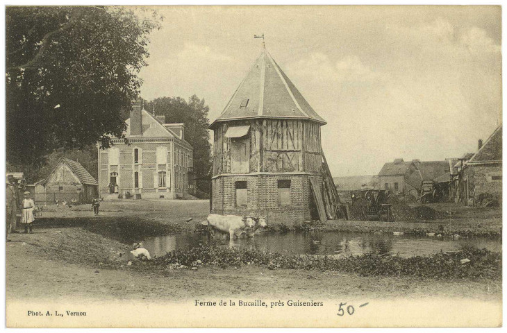 Guiseniers. Ferme de la Bucaille, près Guiseniers.