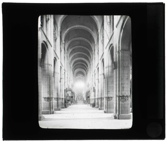 Église Saint-Sernin de Toulouse (Haute-Garonne), nef.