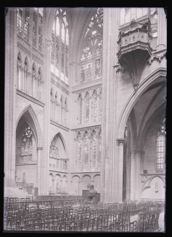Intérieur de la cathédrale Saint-Étienne de Metz (Moselle).