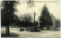 Conches-en-Ouche. Le Calvaire et L'Avenue.
