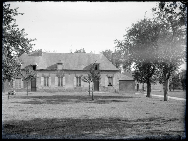 Ferme avec cloche sur le toit de Ry (Seine-Maritime) du roman Madame Bovary de Flaubert.