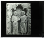 Cathédrale Notre-Dame de Chartres (Eure-et-Loir), porche sud, détail d'ébrasement "Les deux amants".