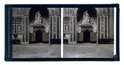 Tombeau de Léon XIII dans la basilique Saint-Jean-de-Latran de Rome (Italie).