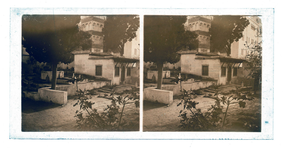 Ancien cimetière.